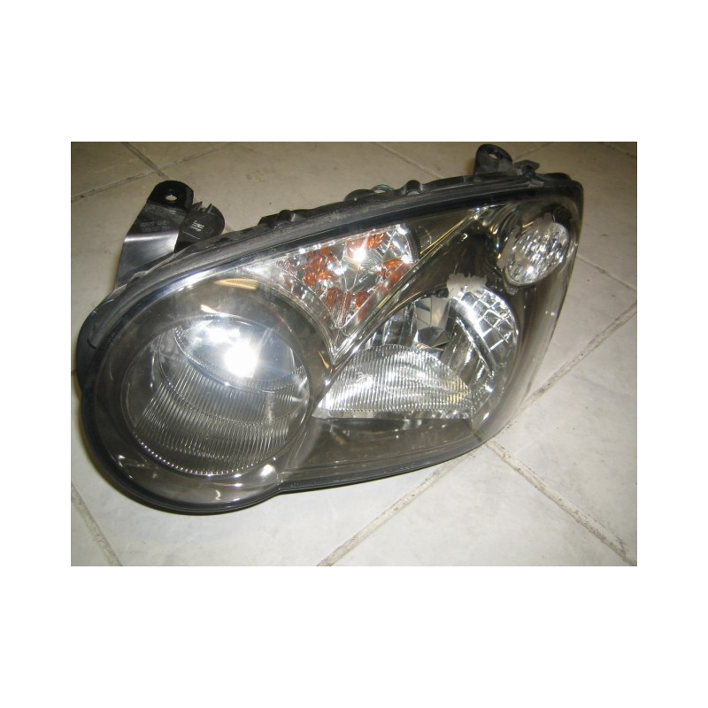 Phare 03-05 - gauche