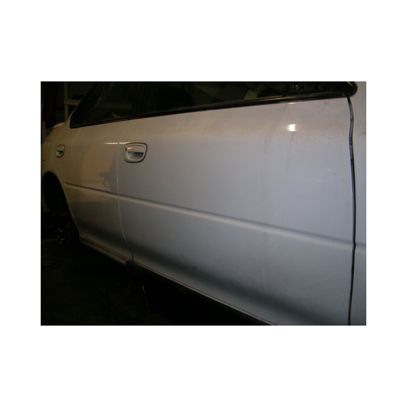 Portière arrière Droite SUBARU
GT/STI 1993-2000