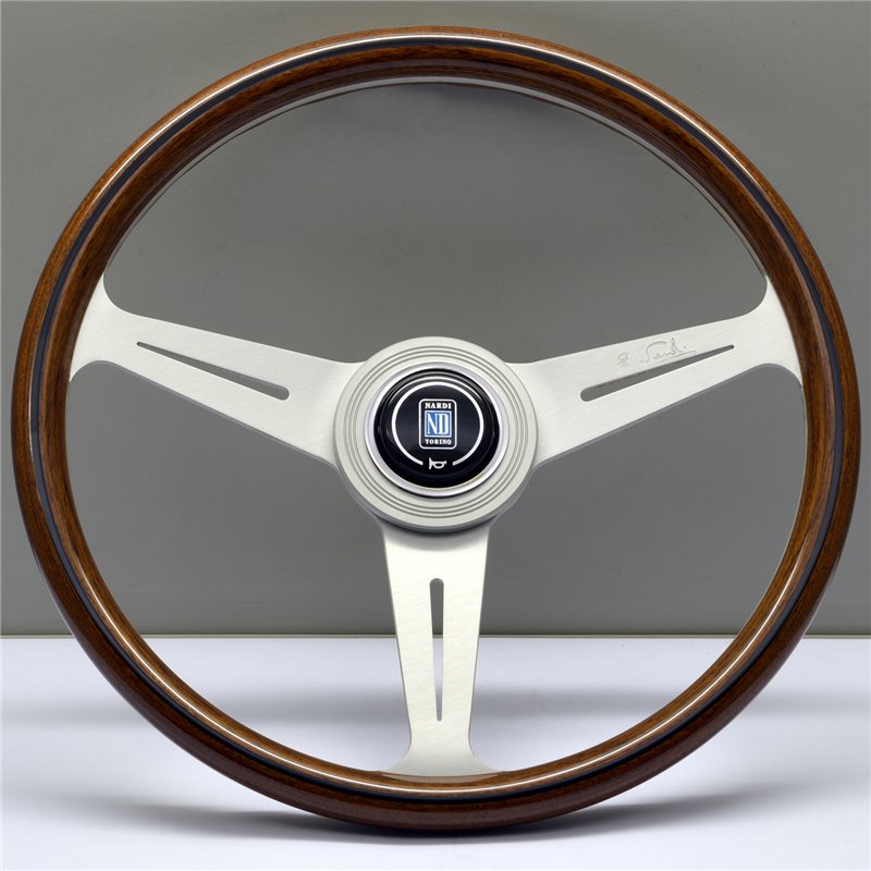 Volant Nardi Classic ND36, Bois, Branches Alu, Tulipé 40mm, Ø36 cm (Gros Moyeu)