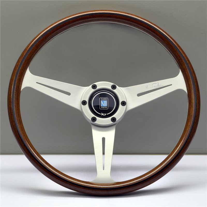 Volant Nardi Classic ND36, Bois, Branches Alu, Tulipé 40mm, Ø36 cm (Vis Apparentes)